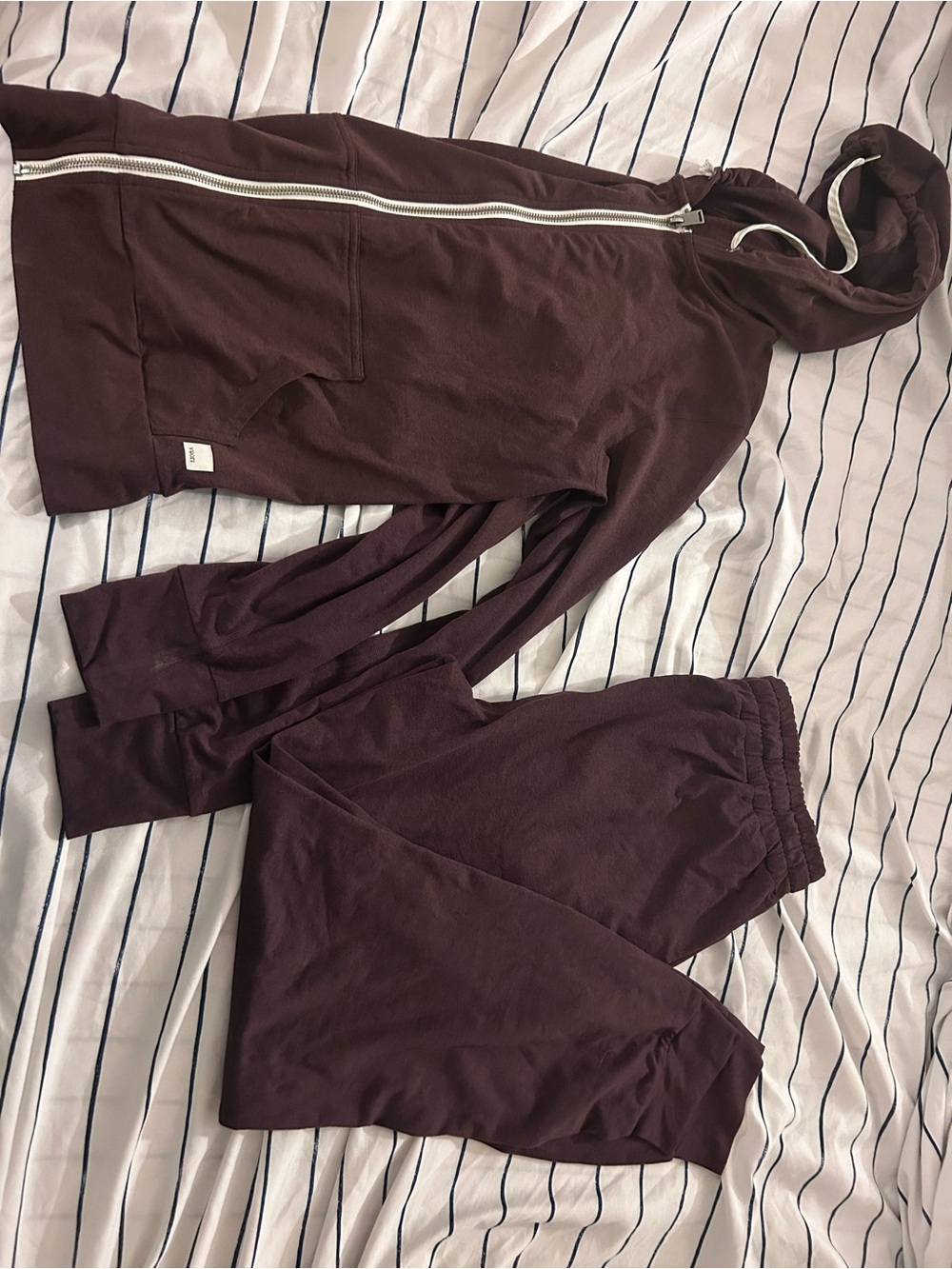 Vuori Plum Hoodie with Front Pocket